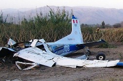 Tourist plane crashes near famed Nazca Lines in Peru, 6 people killed