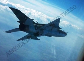 ���-21 � �����